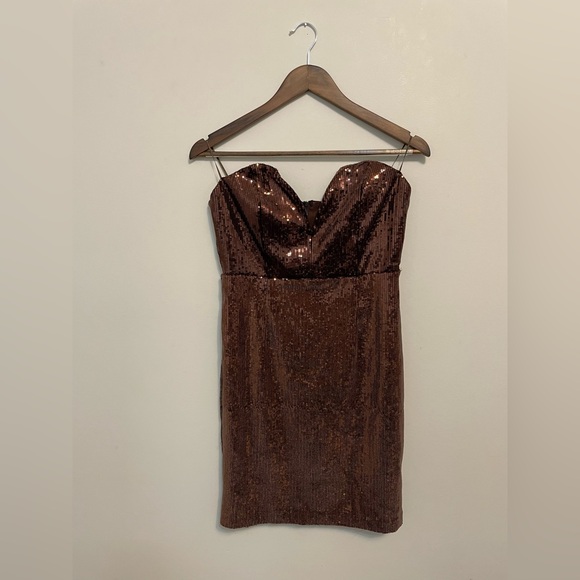 ASTR the label Rizzo Sweetheart Neck Sequined Strapless Mini Dress LARGE - Picture 1 of 3
